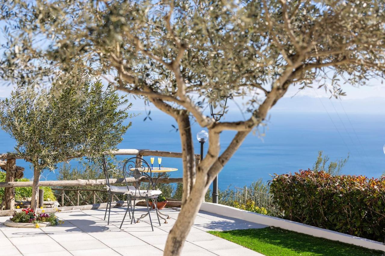 Holidays Perla D'Amalfi Exterior foto